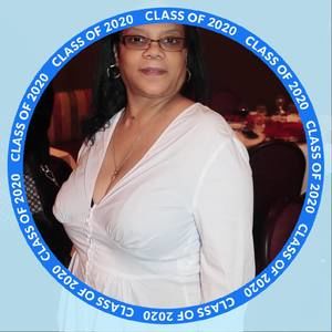 Meet your Posher, Nola